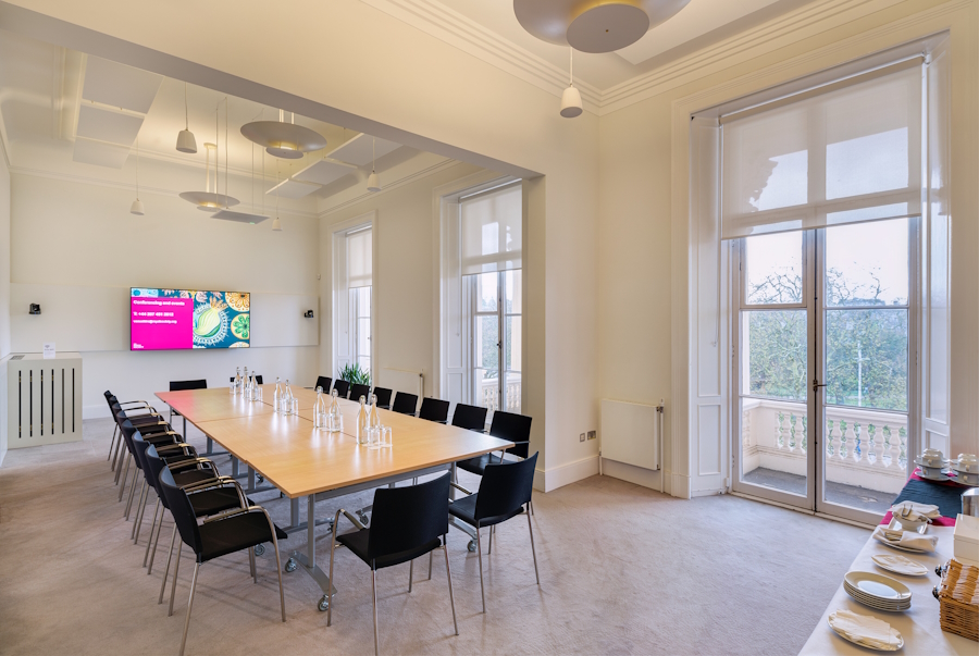 Boardroom layout in Wolfson Library Suite Room 3